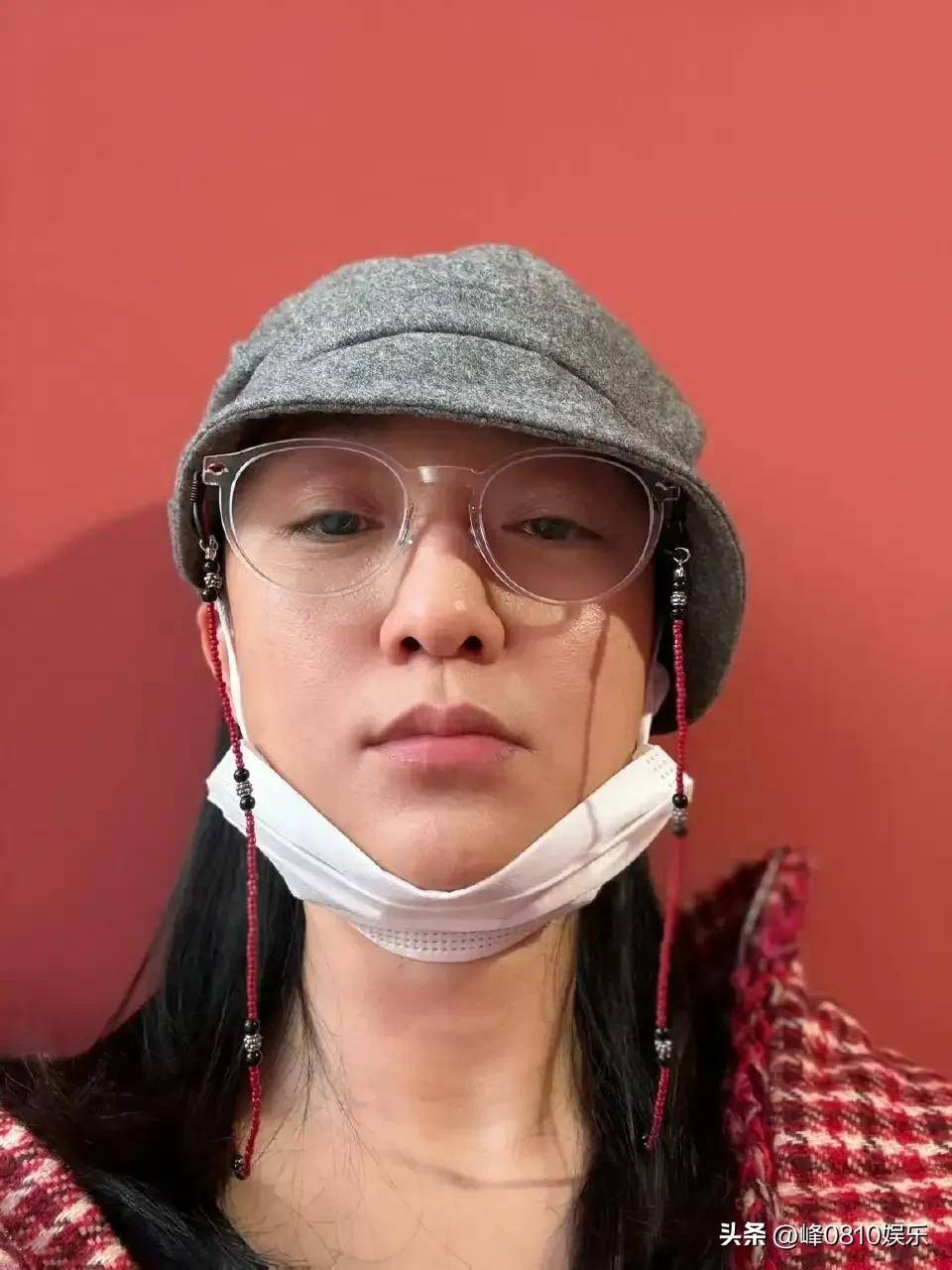 岁女人的皱纹是资本不敢直视的太阳EVO视讯真人周迅素颜炸场：50(图2)